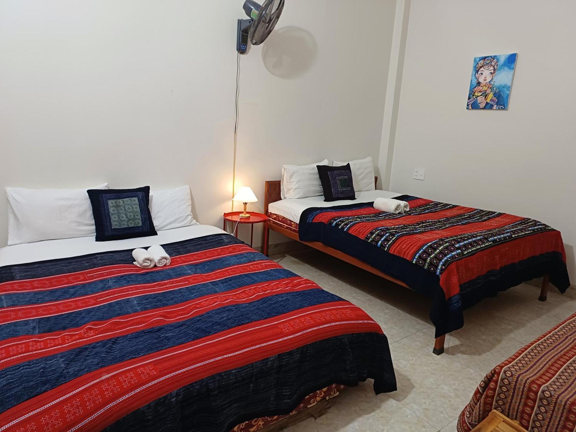 Hotel Yolo Ha Giang Adventures, Motorbike And Loop Tours Exteriér fotografie